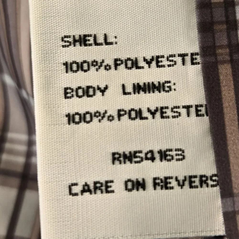 Kenneth Cole New York Beige Hooded Poly Zip Womens Vest Plaid Lining Size XSmall - Picture 5 of 6